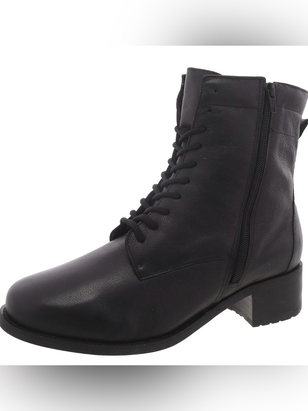 David Tate Black Pebbled Expedition Boots in 8.5 WW, in box, great condition!